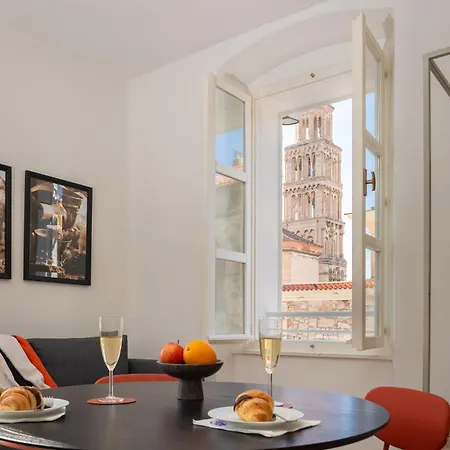 Piac Luxury Apartment *