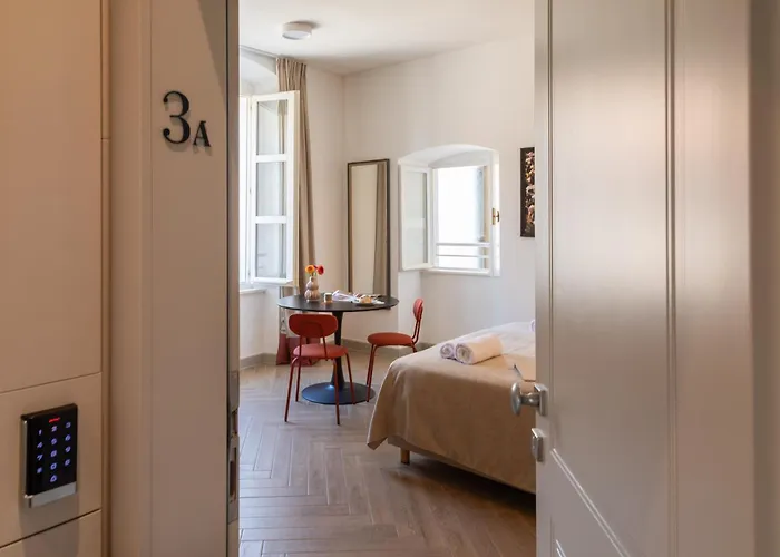 Piac Luxury