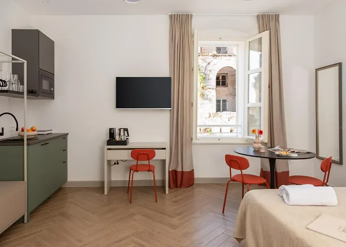 Piac Luxury ספליט