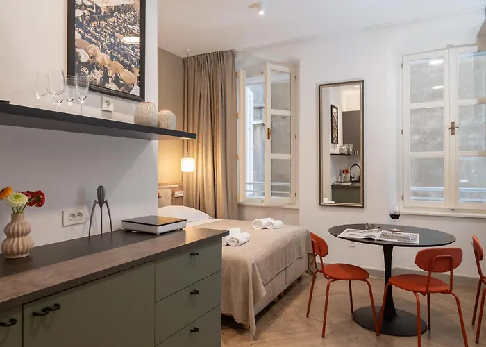Piac Luxury Split