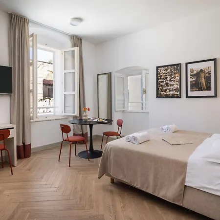 Piac Luxury Apartamento