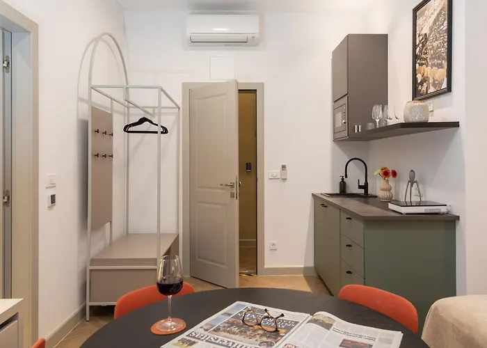 Piac Luxury